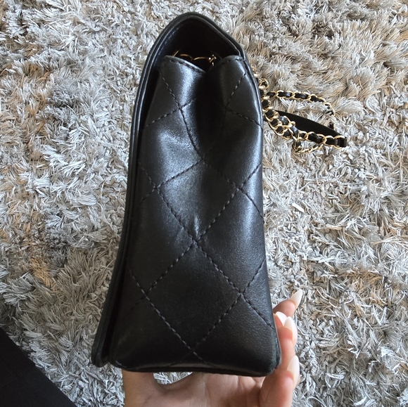 GAURENTEED AUTHENTIC CHANEL SHEEPSKIN QUILTED VINTAGE MADEMOISELLE FLAP BAG - Picture 12 of 14